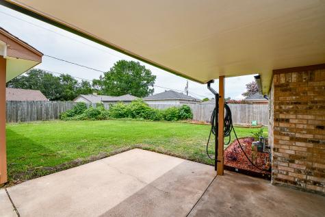 8910 Sandstone Street Houston TX 77036