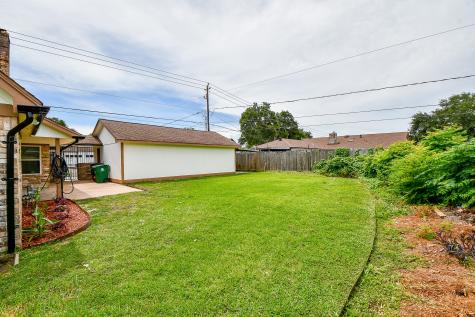 8910 Sandstone Street Houston TX 77036