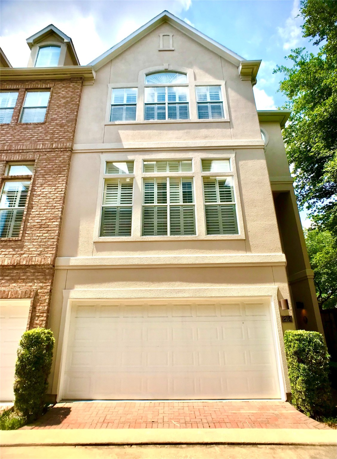2104 Bancroft Street Houston TX 77027