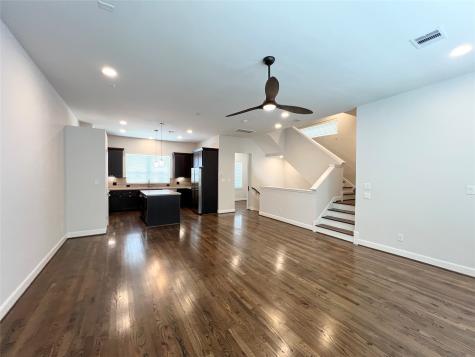 942 W 18th Street Houston TX 77008