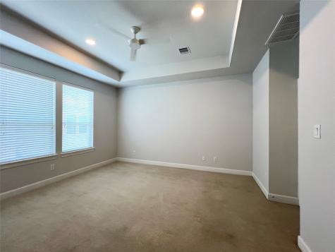 942 W 18th Street Houston TX 77008