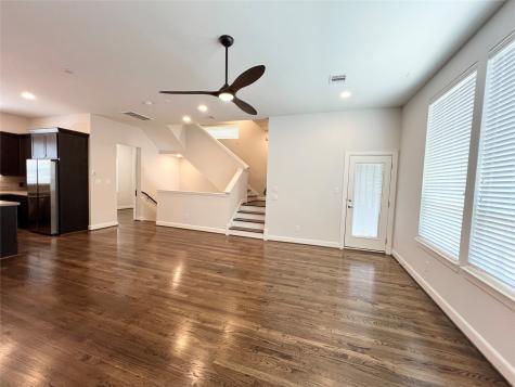 942 W 18th Street Houston TX 77008