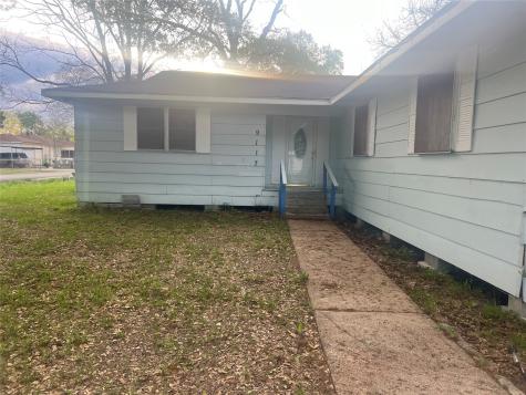 9117 Willow Street Houston TX 77088