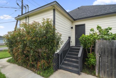 4801 Wenda Street Houston TX 77033