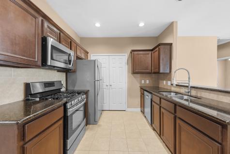 2906 Anita B Houston TX 77004