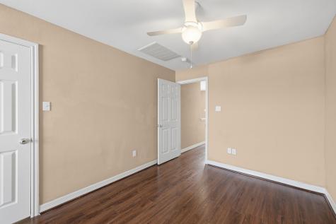 2906 Anita B Houston TX 77004