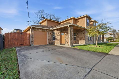 2906 Anita B Houston TX 77004