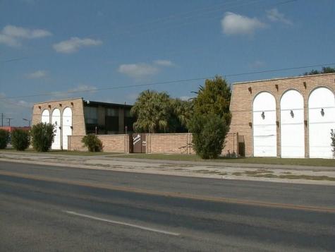 704 W Corral Avenue Kingsville TX 78363