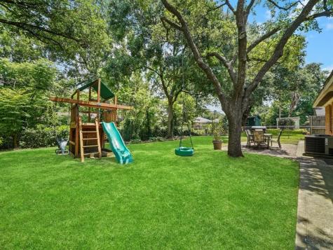 6214 Imogene Street Houston TX 77074