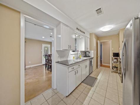 6214 Imogene Street Houston TX 77074