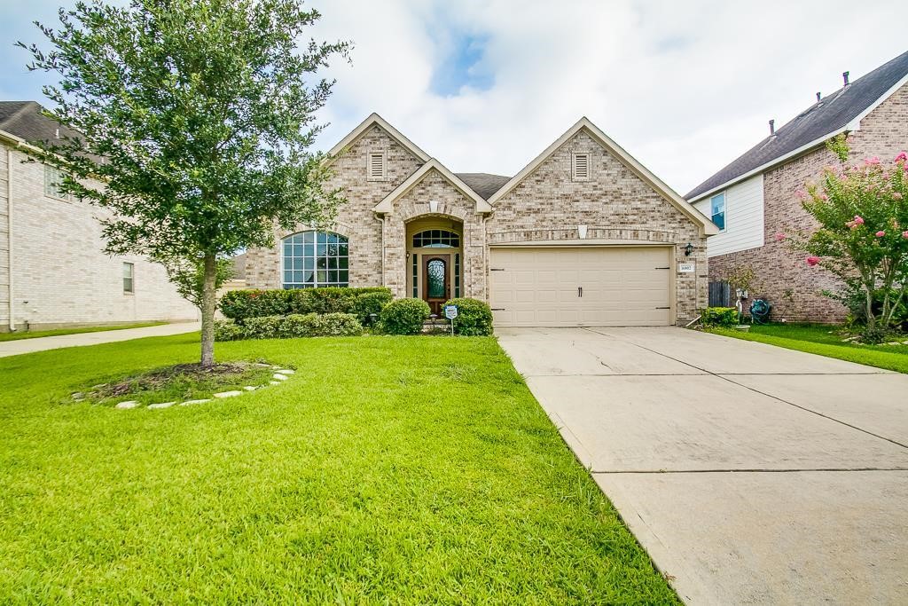16802 Village View Trail Sugar Land TX 77498