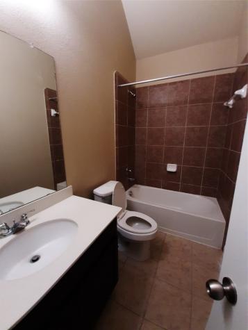 21345 Kings Guild Lane Kingwood TX 77339
