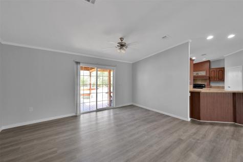 134 Morris Lane Huntsville TX 77320