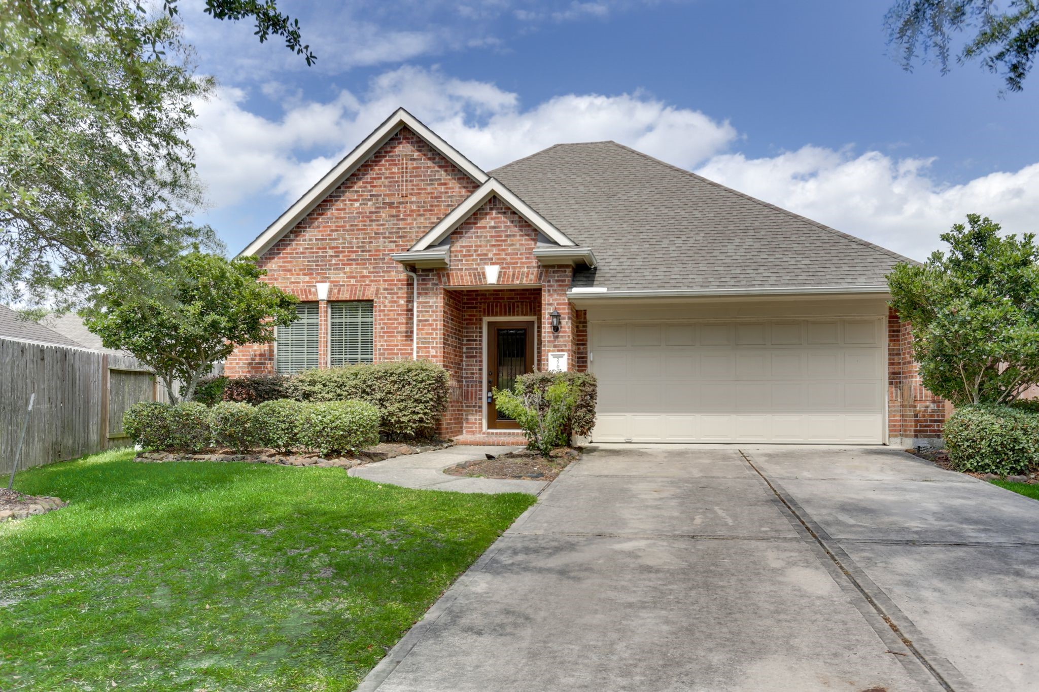 27026 Crown Rock Drive Kingwood TX 77339