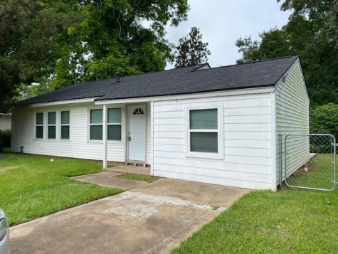 846 Magnolia Street Lake Jackson TX 77566