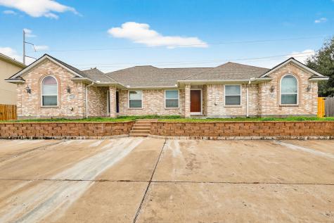 1402 Western Oaks Court Bryan TX 77807