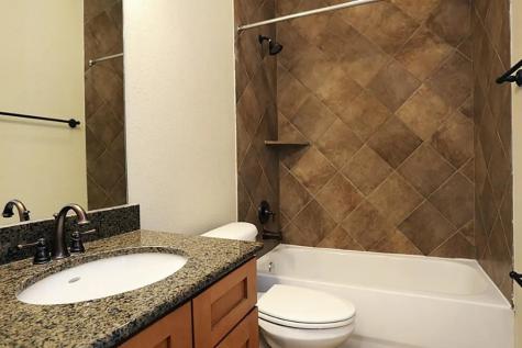 5615 Winsome Villas Lane H Houston TX 77057