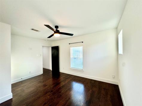 3908 Billingsley Street Houston TX 77009