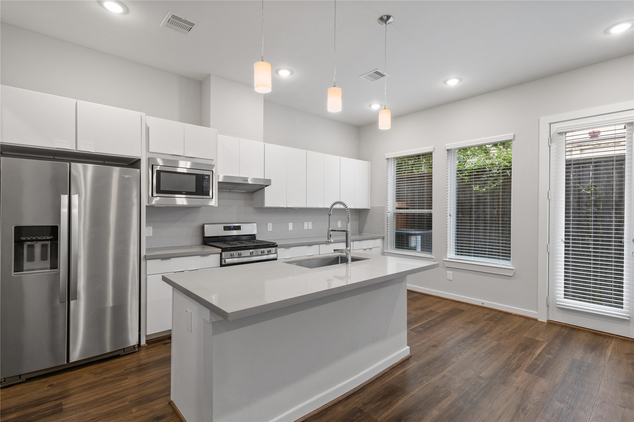 604 Thornton Oaks Lane Houston TX 77018