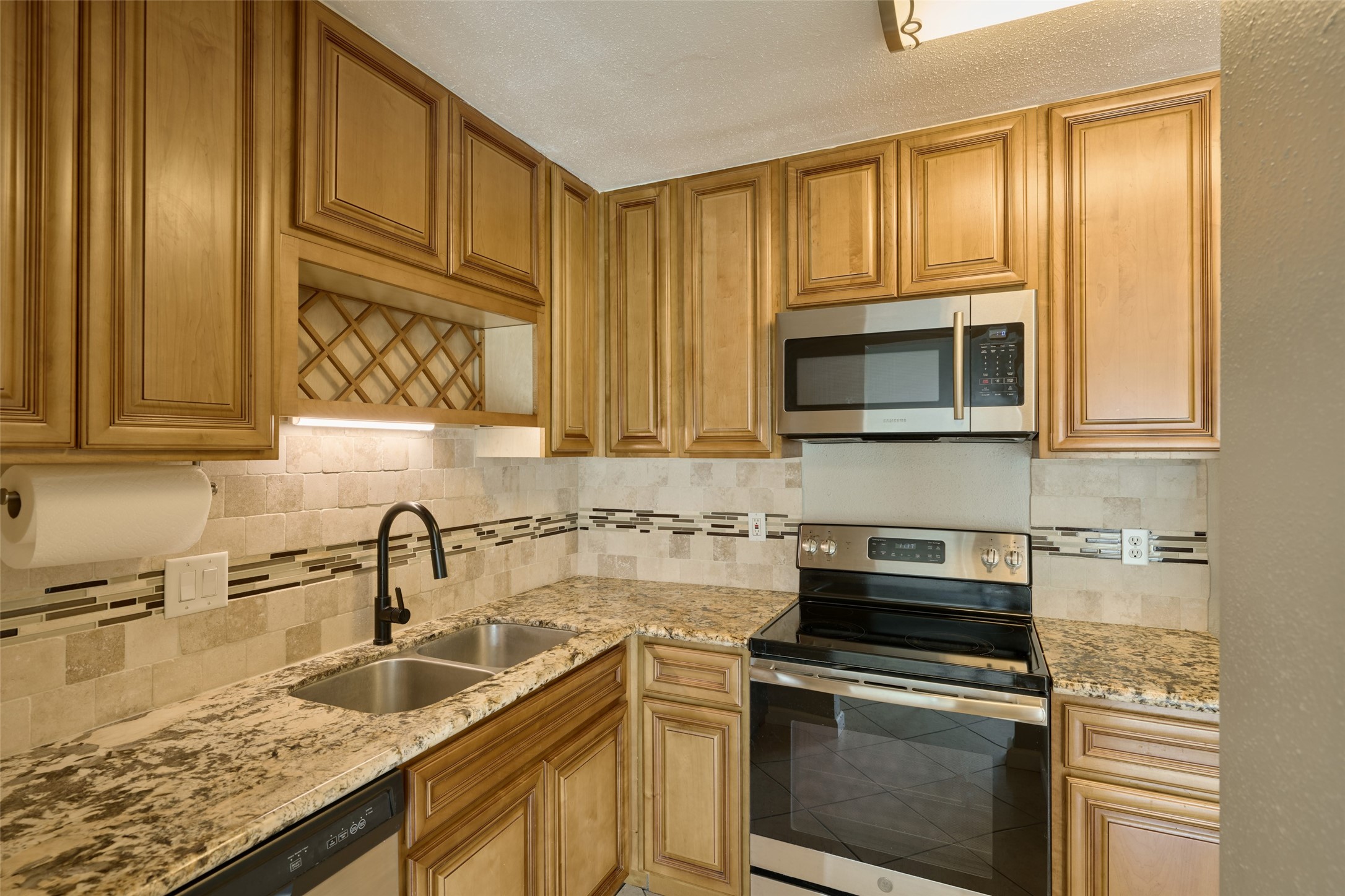 10319 Richmond Hill Drive Houston TX 77041