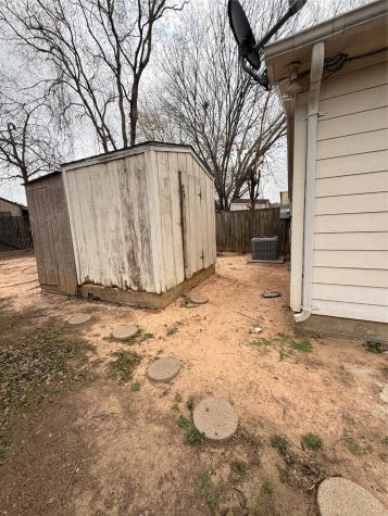 320 Willowick Street Tomball TX 77375