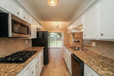 830 Wild Horse Valley Road Katy TX 77450