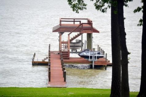 241 SE Lake Oaks Boulevard Boulevard NE Coldspring TX 77331