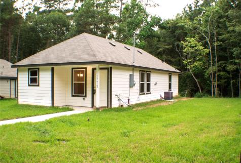 15612 Redwood Lane Montgomery TX 77356