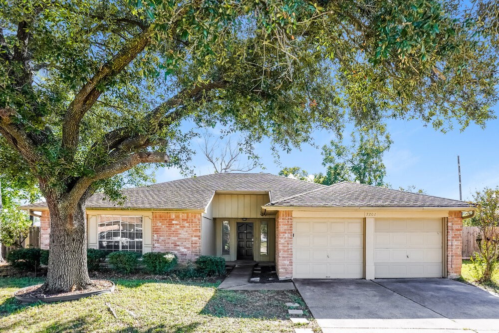 7202 Skylight Lane Houston TX 77095