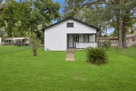 406 Bardash Street Cleveland TX 77327