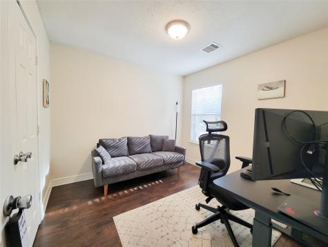6538 Hawthorne Falls Lane Houston TX 77049