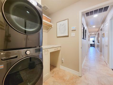 6538 Hawthorne Falls Lane Houston TX 77049