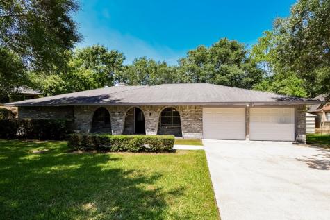 3824 Evergreen Drive Dickinson TX 77539