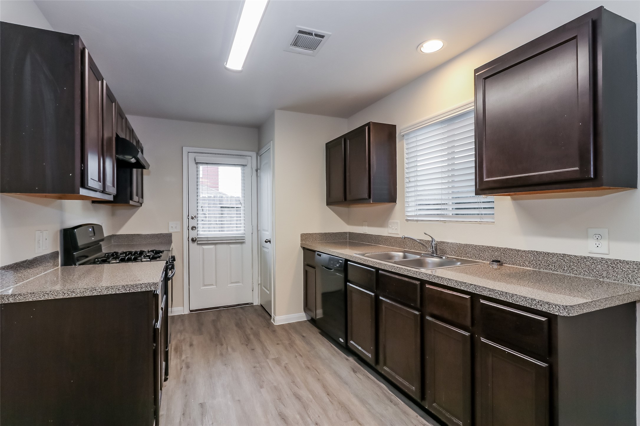 5543 Latta Plantation Drive Katy TX 77449