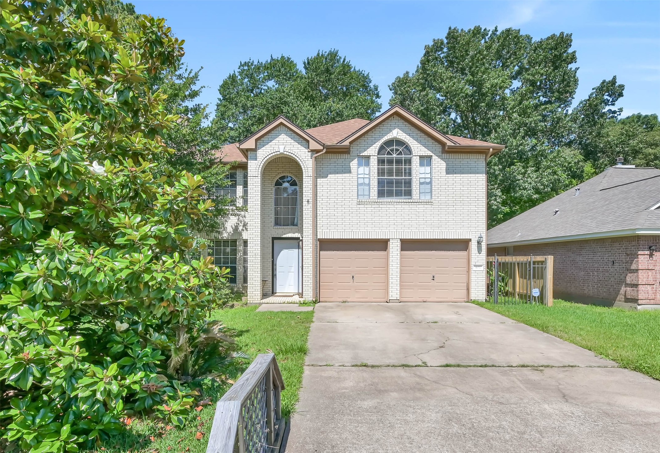 407 Paradise Lane Montgomery TX 77356