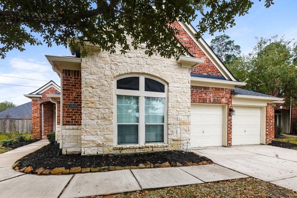 15802 Magnolia Shores Lane Houston TX 77044