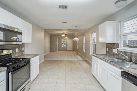 10022 Copper Hollow Lane Houston TX 77044