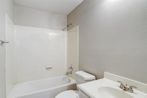 10022 Copper Hollow Lane Houston TX 77044