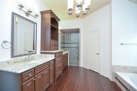 3723 Tree Manor Lane Kingwood TX 77345