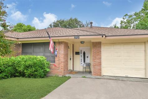 330 Robin Street Deer Park TX 77536
