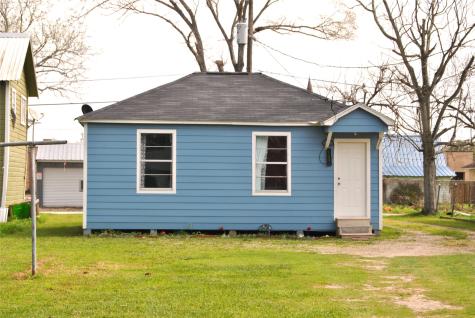 2311 Avenue D Bay City TX 77414
