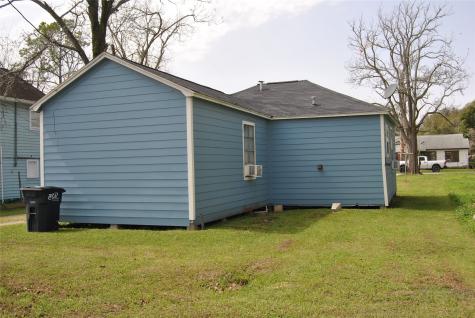 2311 Avenue D Bay City TX 77414