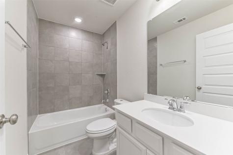 17590 Rosette Grass Drive Conroe TX 77385