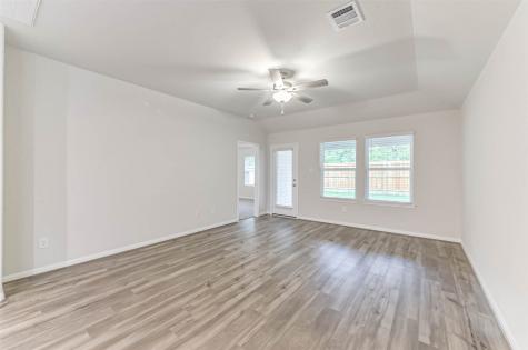 17590 Rosette Grass Drive Conroe TX 77385