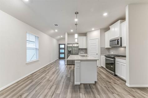 17590 Rosette Grass Drive Conroe TX 77385