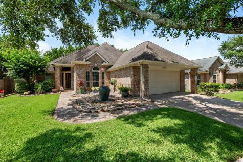 2723 Shelby Drive Pearland TX 77584