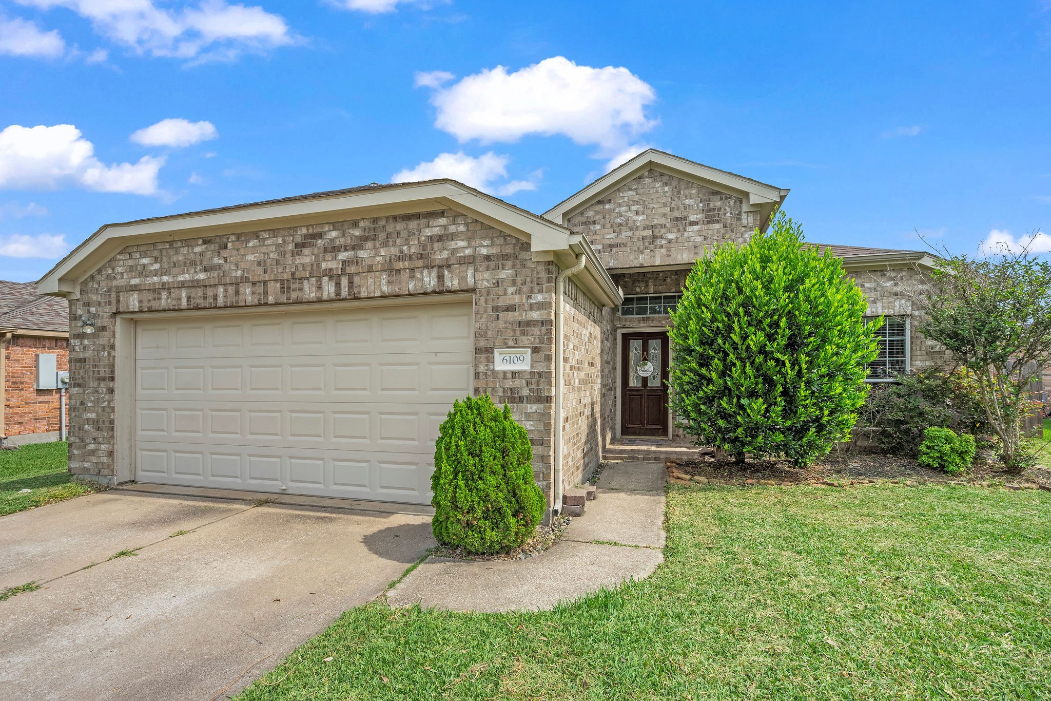 6109 Winter Oak Street Pearland TX 77584