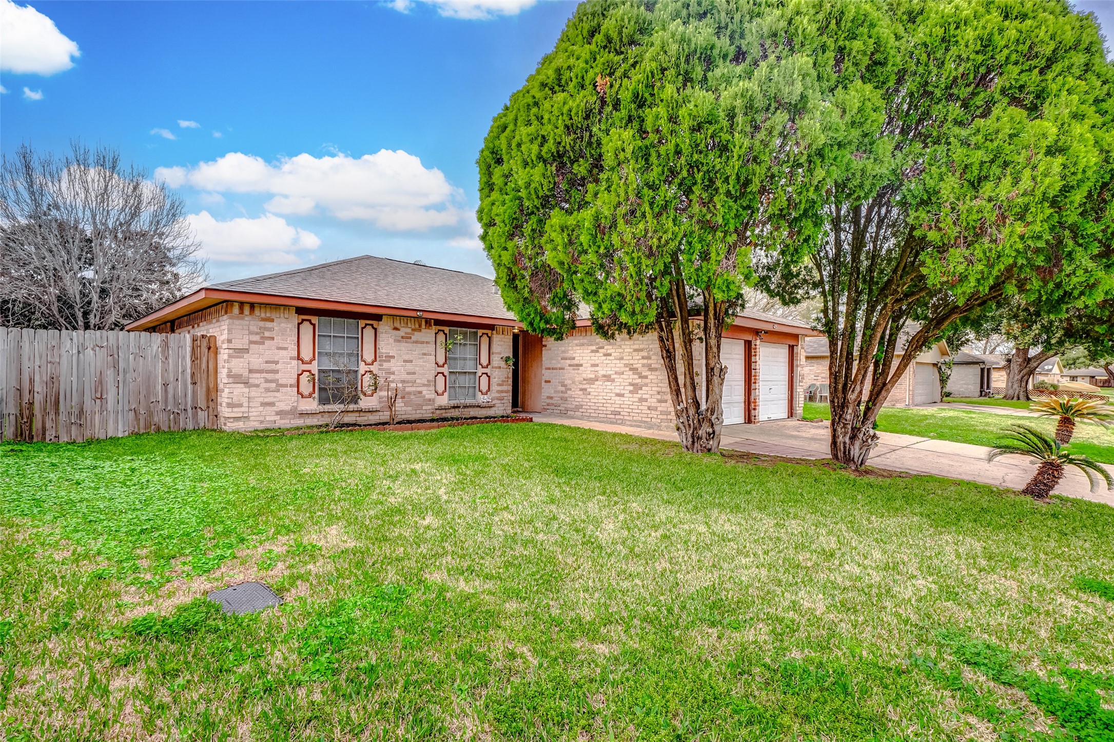 6910 La Violetta Drive Houston TX 77083