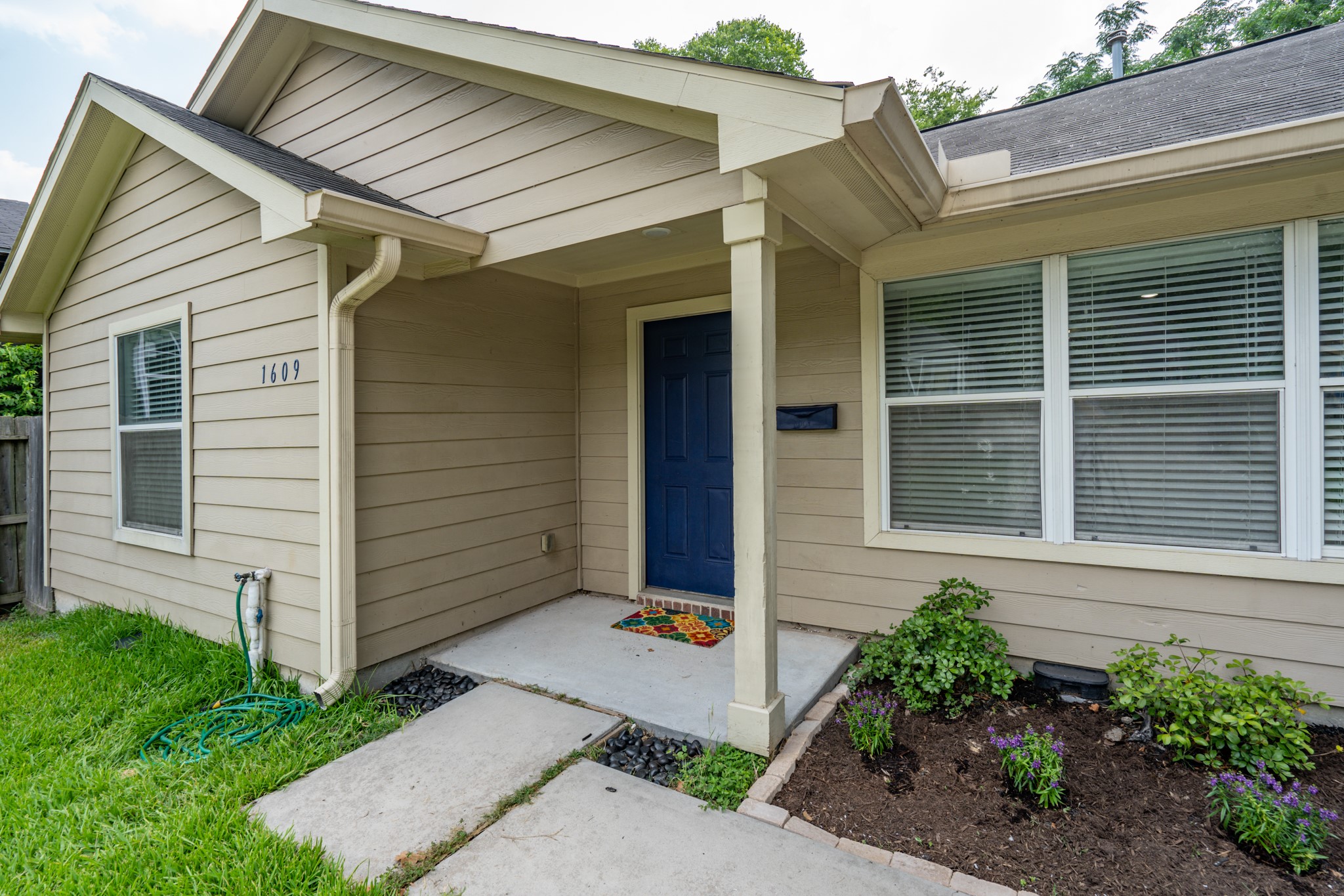 1609 West Street Houston TX 77026