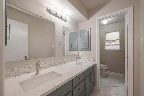 10811 Villa Lea Lane Houston TX 77071